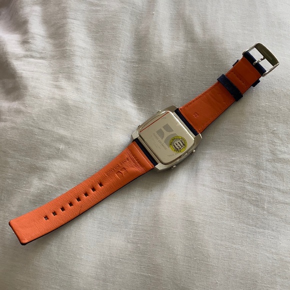 Limited edition BOSS Orange Watch - Picture 3 of 7